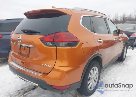 2018 Nissan Rogue Sv z USA, uszkodzony, nr VIN 5N1AT2MV4JC820963